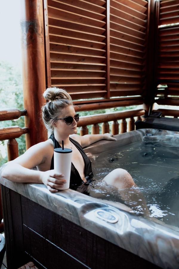 塞维尔维尔Gorgeous Large Mountain View Cabin W Hot Tub, Free Wifi, Games别墅 外观 照片